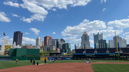 Final: Red Sox 8, Pirates 1 taken at PNC Park (Live coverage)